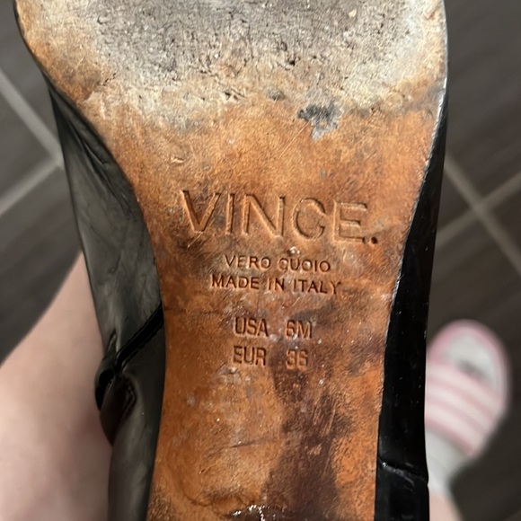 VINCE Genuine Leather  Black Leather Booties - Picture 6 of 6